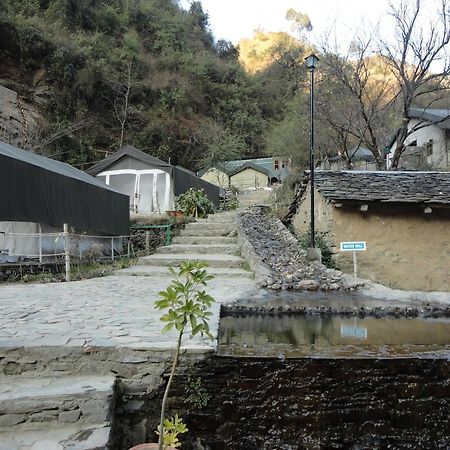 Hail Himalayas Chail Exterior foto
